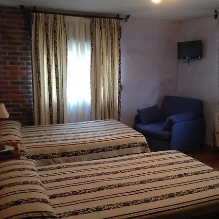 Guest house La Plaza Tielve